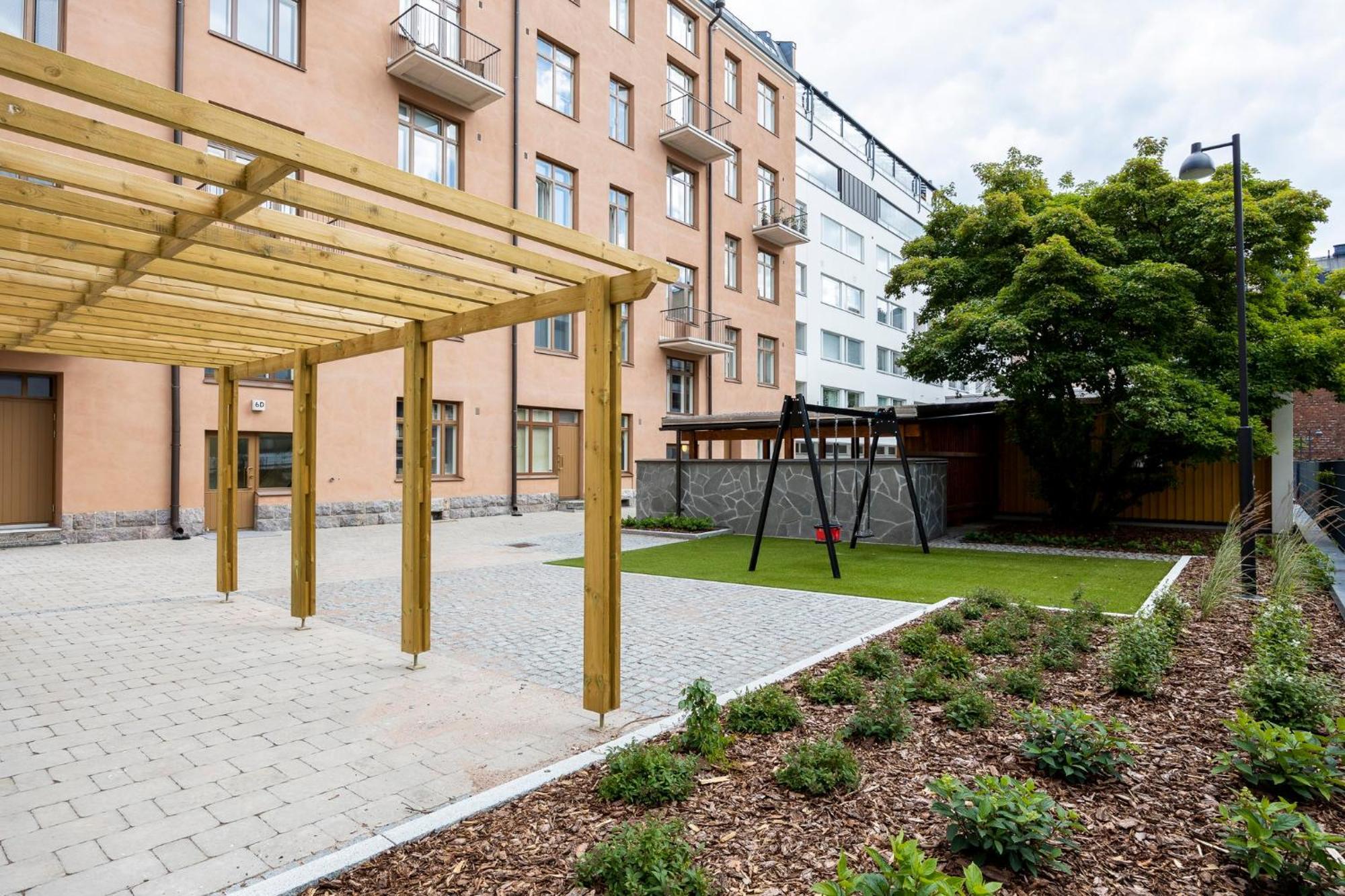 Stylish Flat In Trendy Kallio เฮลซิงกิ ภายนอก รูปภาพ